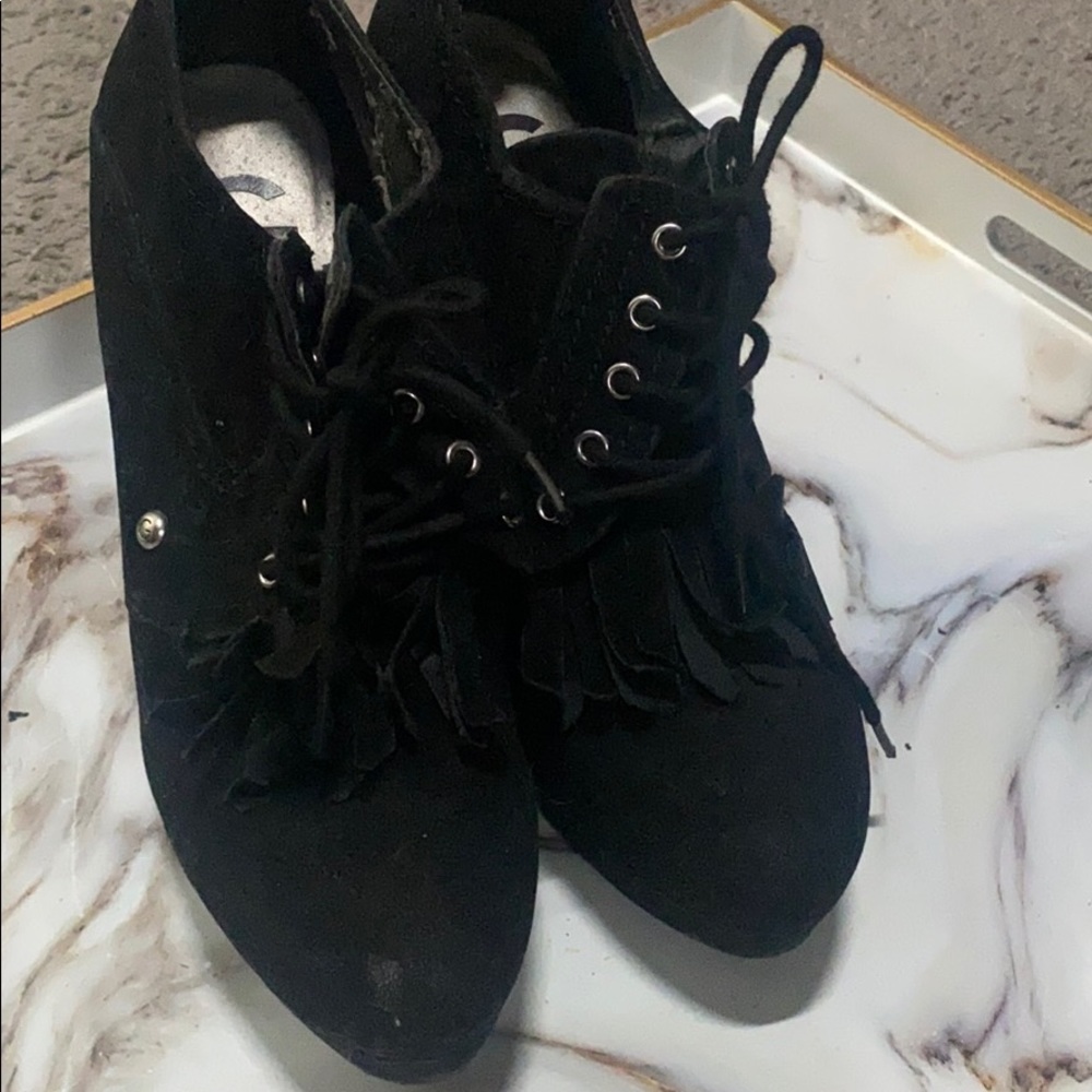 Black heels